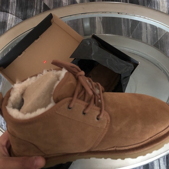 Men’s Uggs Size 10 New in original box. main image 8